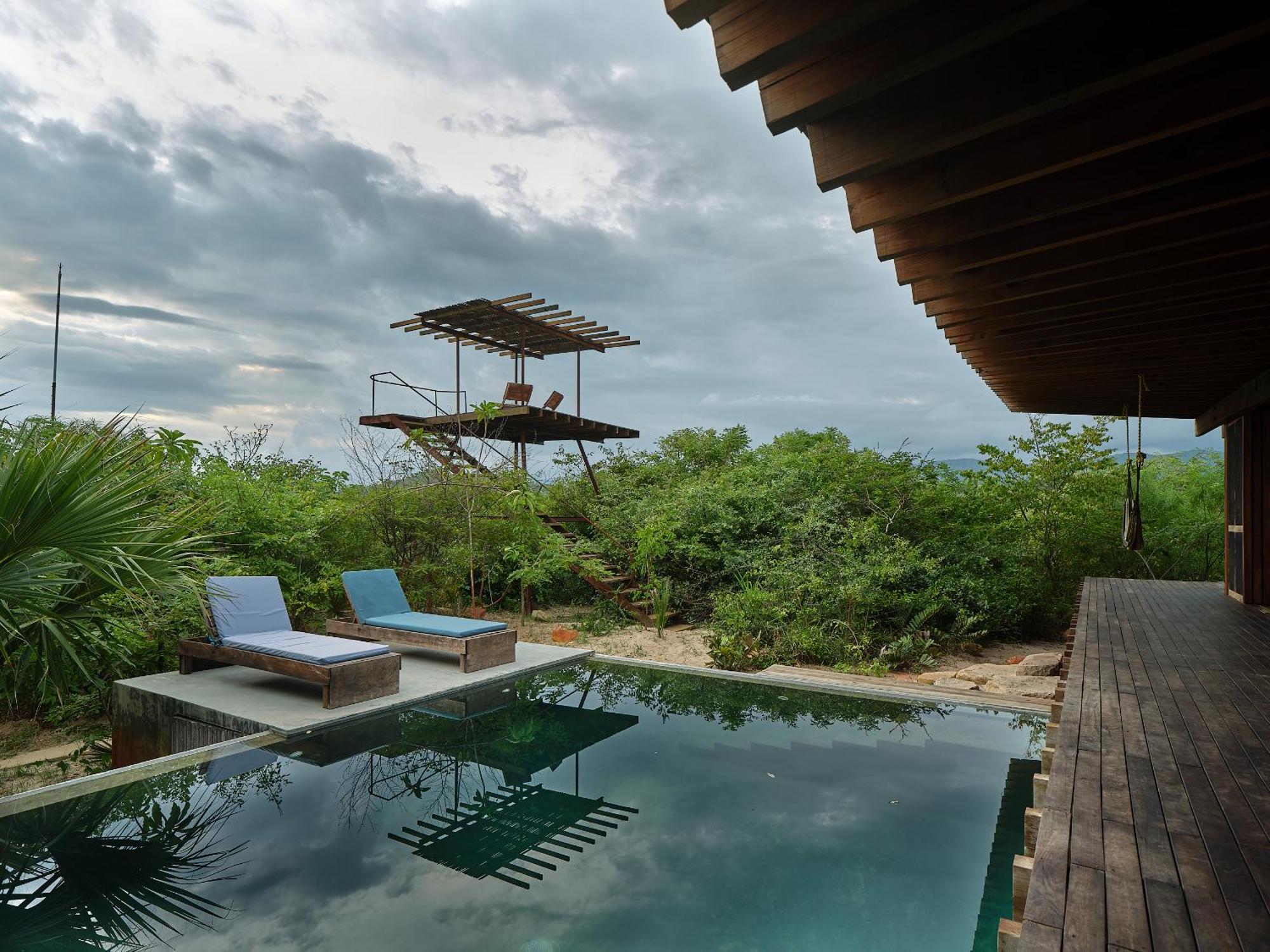 Punta Pajaros Hotel ปูแอร์โตเอสกอนดิโด ภายนอก รูปภาพ